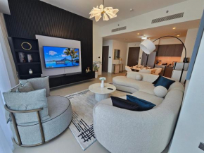 Luxurious 2BR Next To Dubai Mall With Full Burj Khalifa View